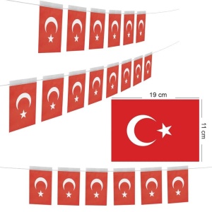 Kırmızı Beyaz Renk Ay Yıldız İp Dizgi Kağıt Bayrak Afiş Büyük Boy 50 Li 6 Mt